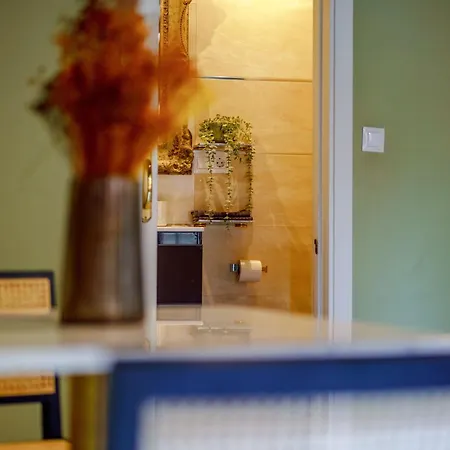 Apartment Aile - Hostatel *