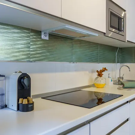 Aile - Hostatel Granada